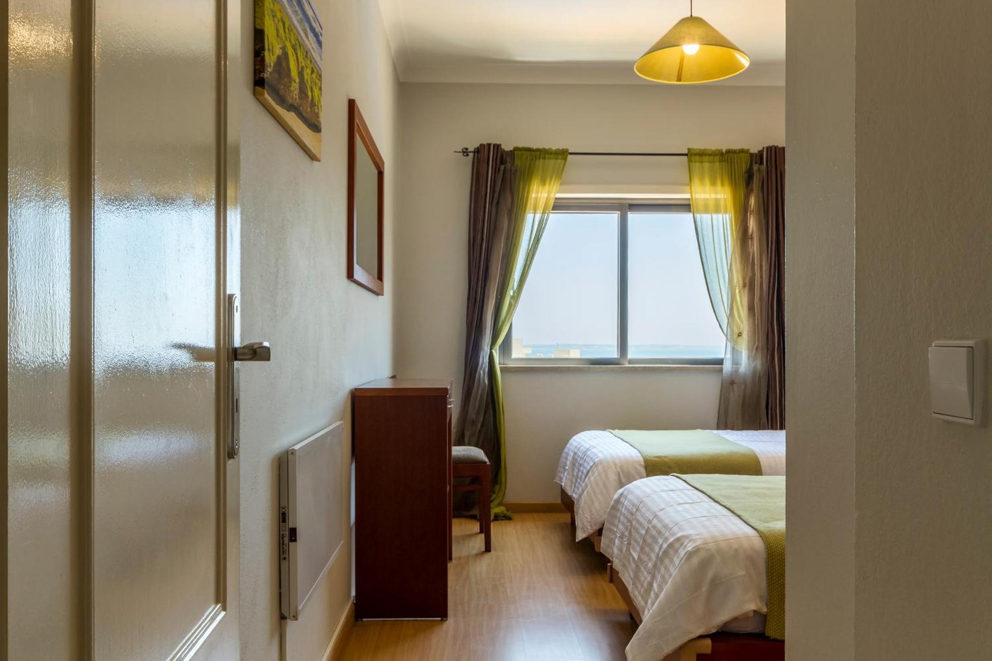 The Hoffy Beach Apartment Lagos Ngoại thất bức ảnh