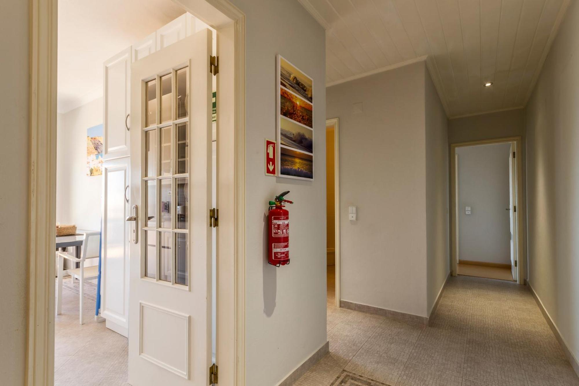 The Hoffy Beach Apartment Lagos Ngoại thất bức ảnh