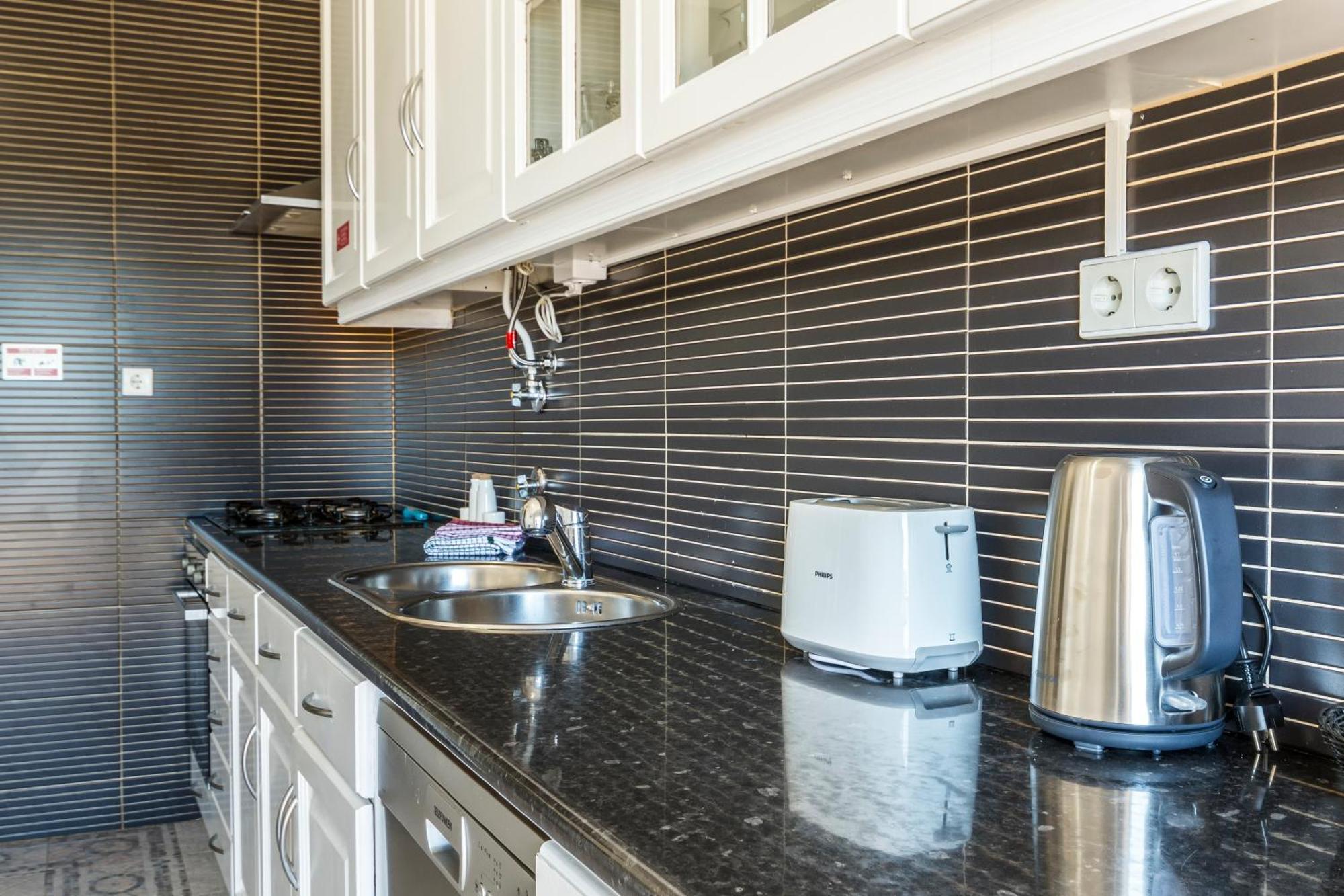 The Hoffy Beach Apartment Lagos Ngoại thất bức ảnh