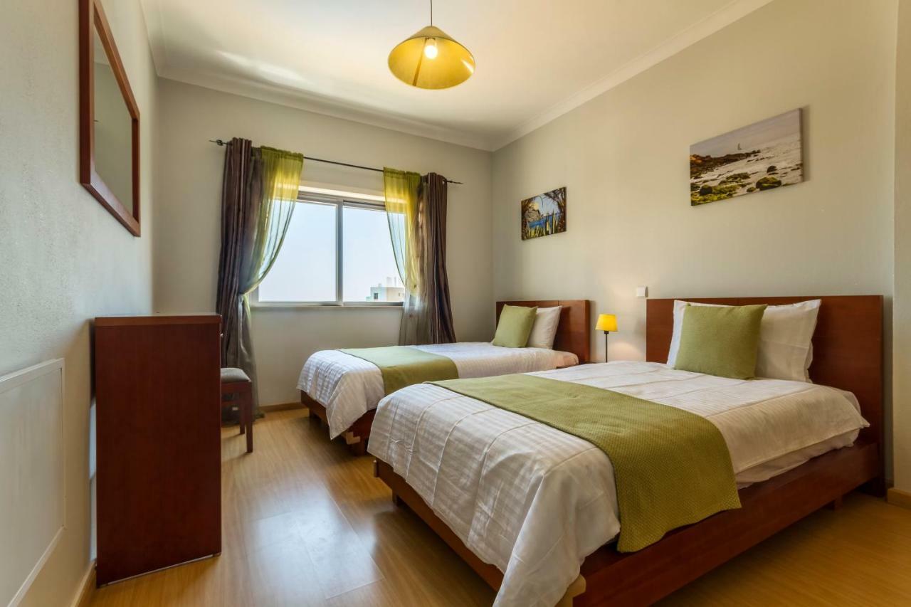 The Hoffy Beach Apartment Lagos Ngoại thất bức ảnh