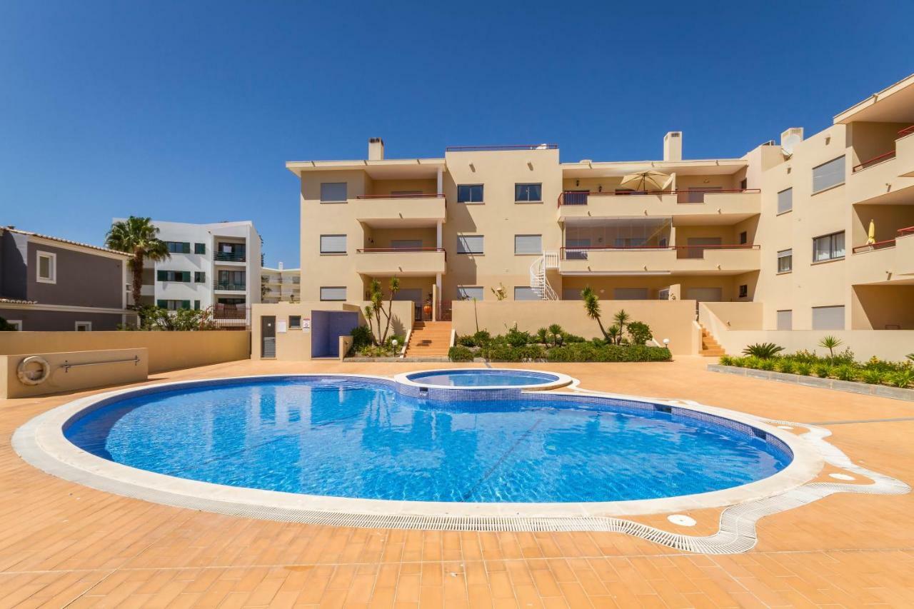 The Hoffy Beach Apartment Lagos Ngoại thất bức ảnh
