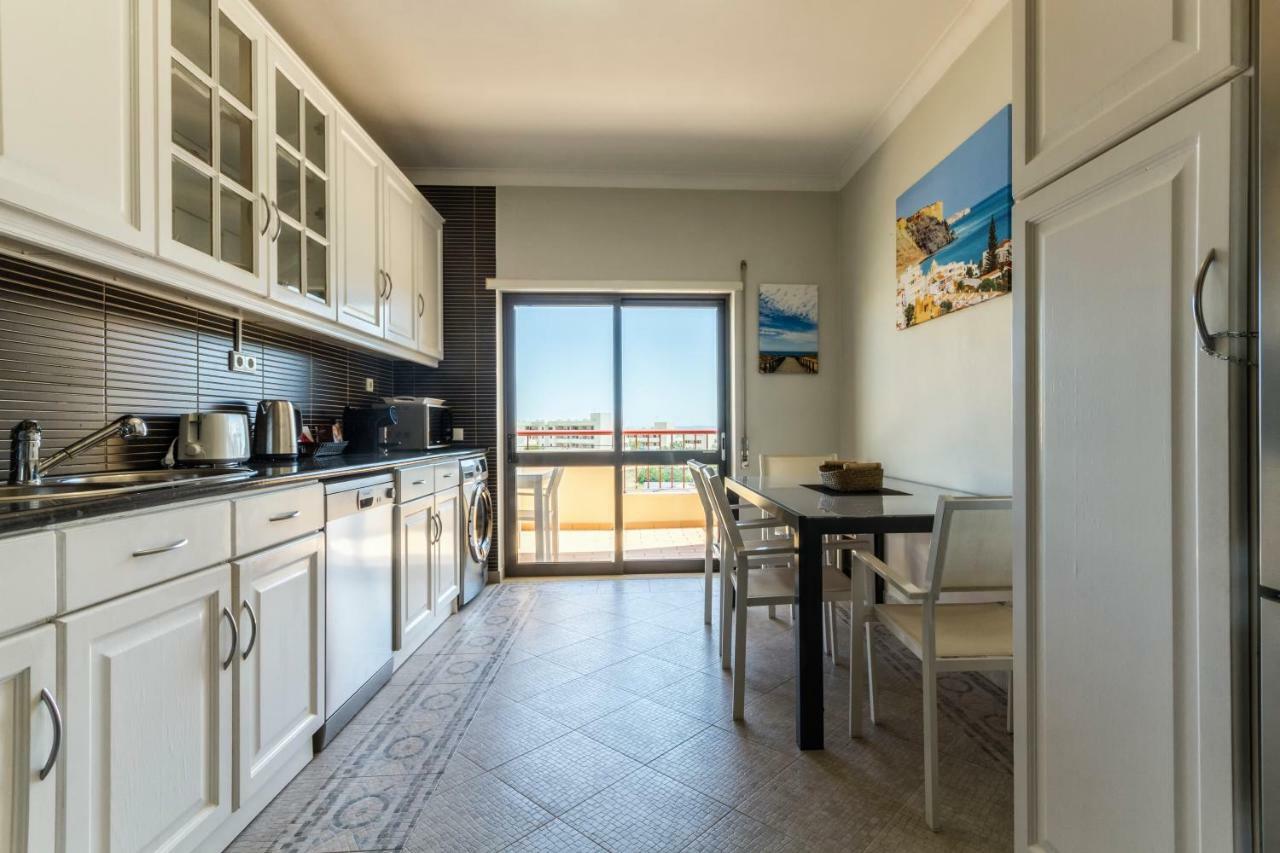 The Hoffy Beach Apartment Lagos Ngoại thất bức ảnh