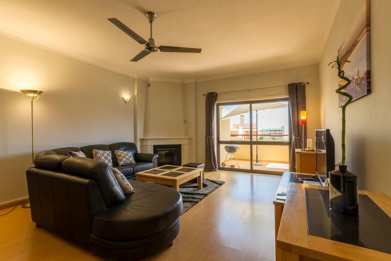 The Hoffy Beach Apartment Lagos Ngoại thất bức ảnh